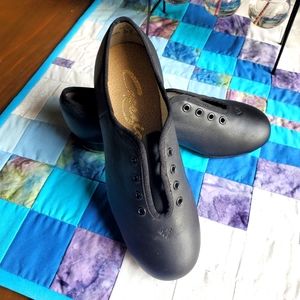 Black leather tap shoes